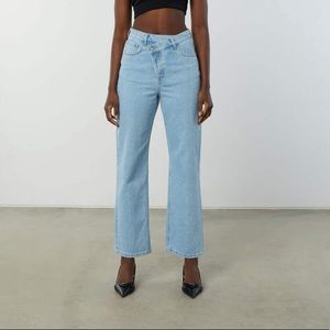Brand new size 25 100% organic cotton Oak + Fort jeans